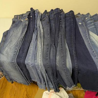 Sale Photo Thumbnail #188