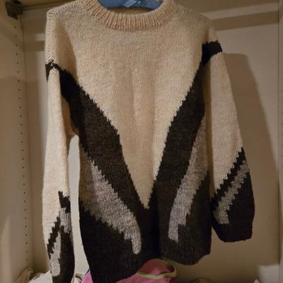 Sale Photo Thumbnail #156