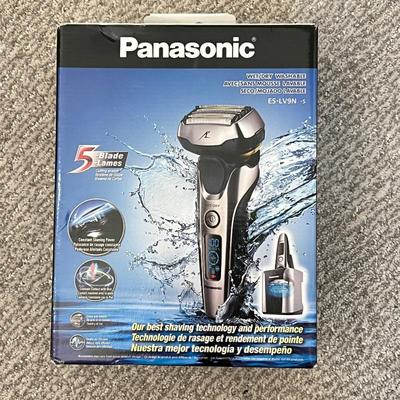 Panasonic ES-LV9N-S Wet Dry Electric Shaver 5 Blade System Shaving Technology