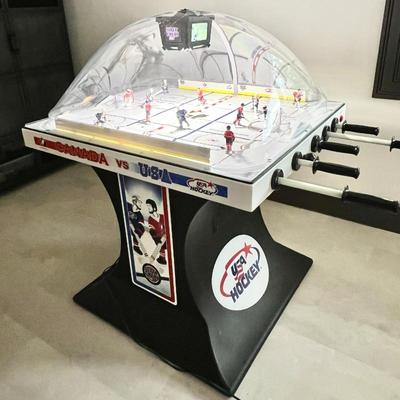  Super Chexx Bubble Dome Ice Hockey Tablet Game with Clear Dome - Canada vs USA - Interactive LED Scoreboard
