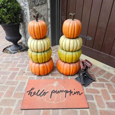 Fall & Halloween Decor