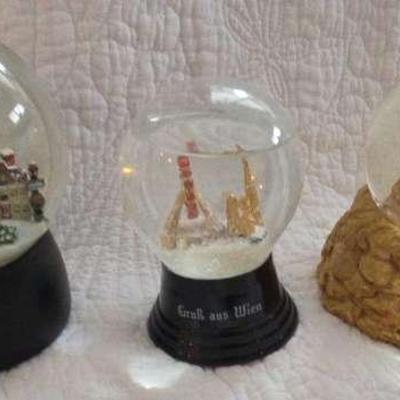 Vintage Snowglobes: Brighton Music, Vienna Austria, & Elephants Music 