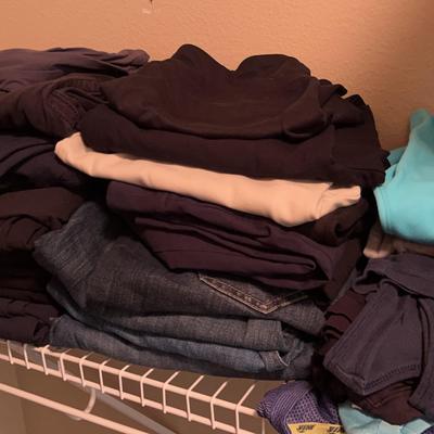 Variety Of Women’s Jeans, Leggings, Fitness Clothes, And More (Includes Everything In Photos) 