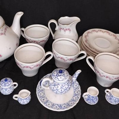 East Germany German Democratic Republic Jlmenau Tea China Set