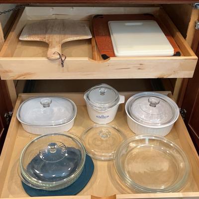 Casseroles And Cutting Boards (Includes Everything In Photos) 