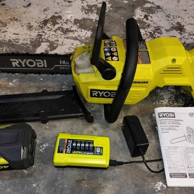 Ryobi 40 Volt Electric Working Chainsaw With Battery + Charger & Manual