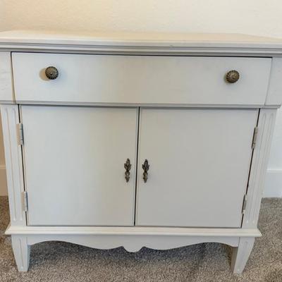 Vintage Lexington Furniture Solid Wood Side Table Painted Joanna Gaines Yarn 