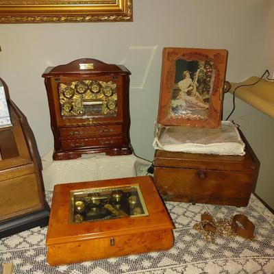 Sale Photo Thumbnail #142