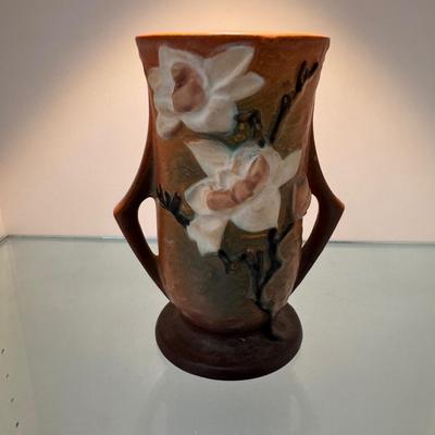 Roseville Pottery Magnolia 87-7” Vase 