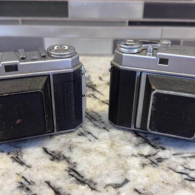 Kodak Retina 1a (Type 015) And IIa vintage folding 35mm film camera. 