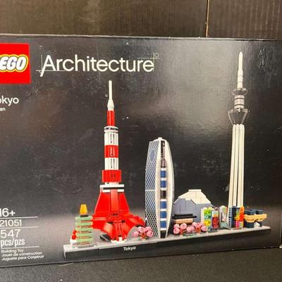 Sh925 lego architecture 21051
