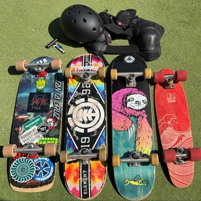 Assorted Skateboards With Helmet & Knee Pads 