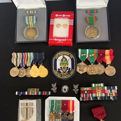 United States Navy medals, ribbons, ranks, and insignia