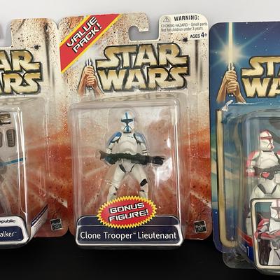 Star Wars Episode 2 Attack Of The Cones Value Pack Figures & More