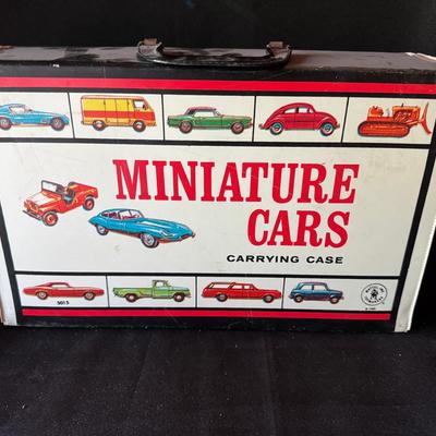 Vintage 1966 Mattel Miniature Cars Carrying Case
