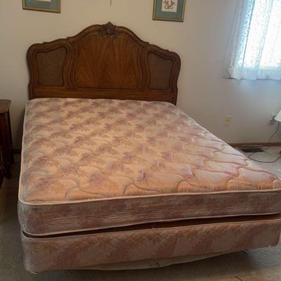 Queen headboard And Bed
