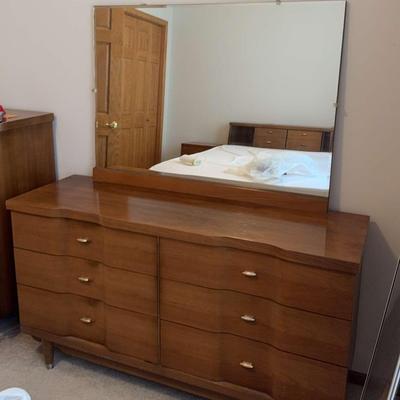 Vintage Dresser With Mirror