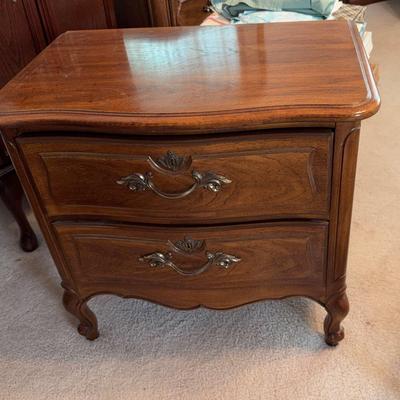 Nightstand (qty 2)
