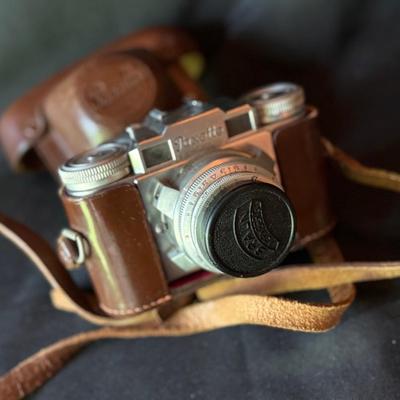Vintage Braun Super Paxette II 35mm Camera