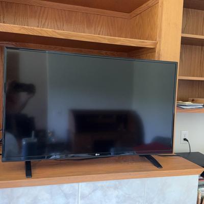 LG 40 Inch TV