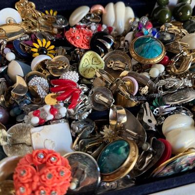 Mystery Lot: Vintage Clip-On Earrings