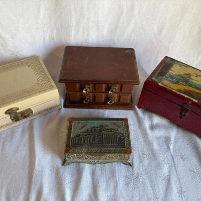 Mystery Lot: Vintage Jewelry Boxes (4)