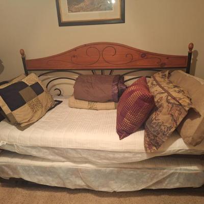 Sale Photo Thumbnail #70