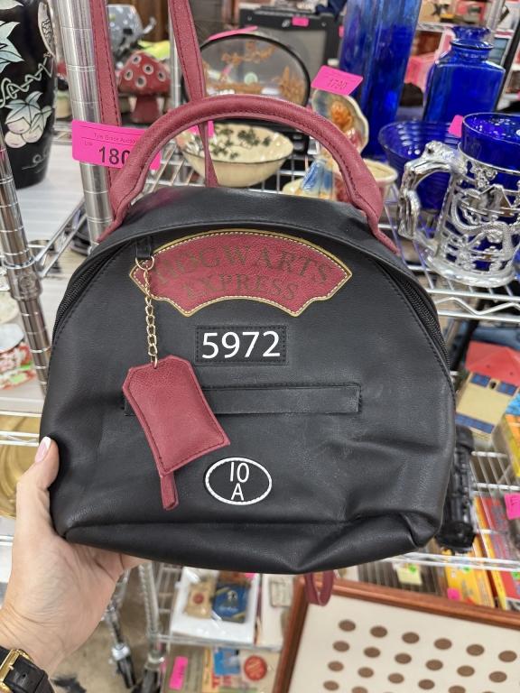 Sale Photo Thumbnail #363