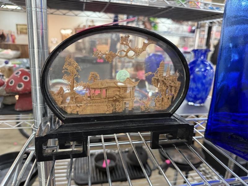 Sale Photo Thumbnail #346