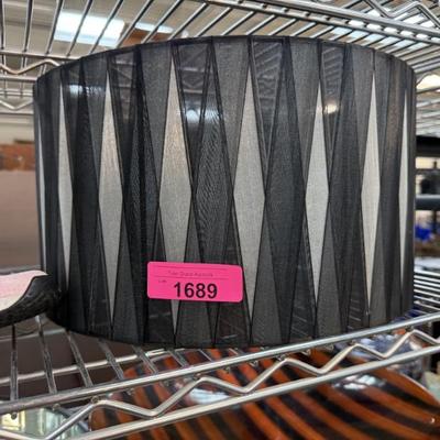 Sale Photo Thumbnail #243