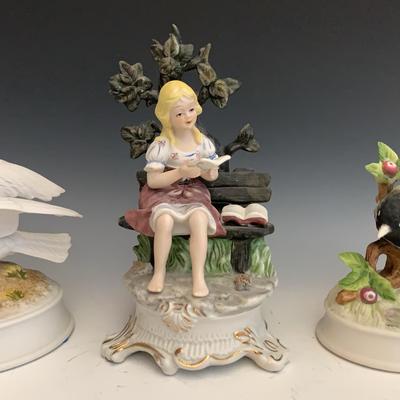 Gorham Bisque Birds Music Boxes And Leonardo Collection Bisque Figurine