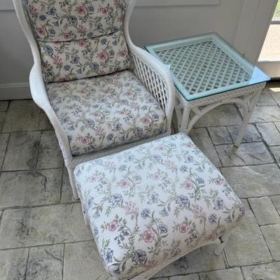 Lane White Wicker Chair, Ottoman, And Glass Top Side Table