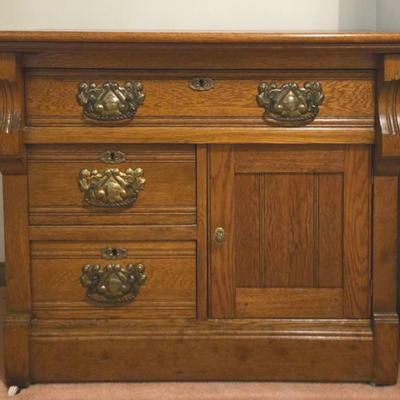 Antique Victorian Oak Washstand