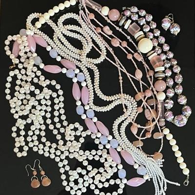 Beaded Jewelry in Pink Tones