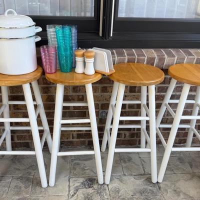 White & Wood Beachy Farmhouse Bar Stools (4) With Entertaining Essentials