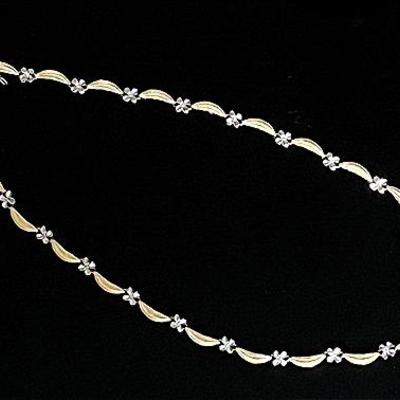 585 14K Two Tone Gold Swag and Flower Link Necklace 