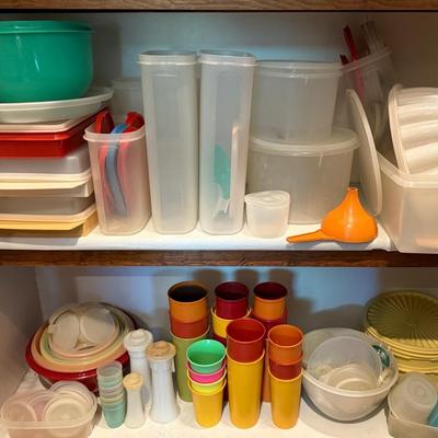 Tupperware Vintage Lot (1 Of 2) With Smaller Pieces, Cups, Etc