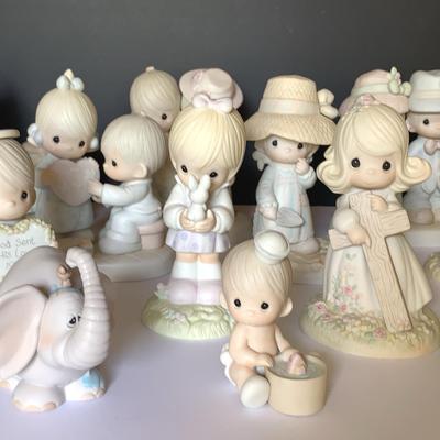 Precious Moments Figurines (14 pieces)