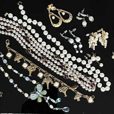 Faux Pearl Jewelry (14)