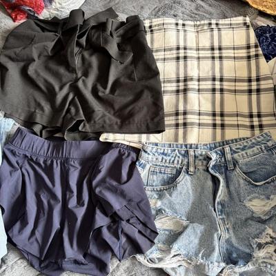Sale Photo Thumbnail #182