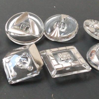 Clear Glass Buttons 
