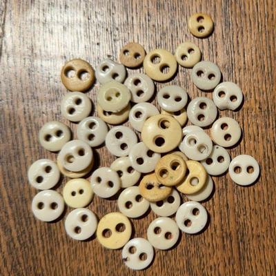 Small Antique Buttons 