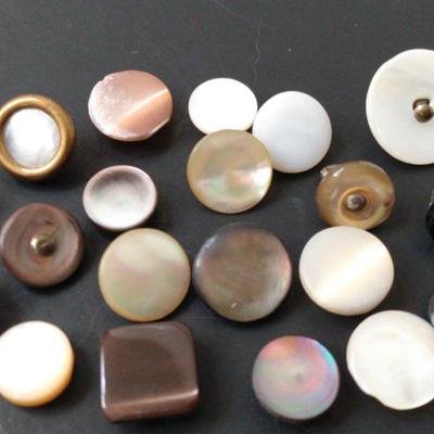 Tiny Buttons 