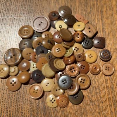 Earthtone Wood Buttons 