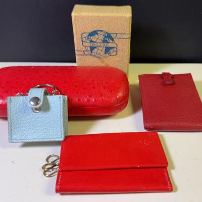 Deluxe Red Travel Clock c. 1970's 