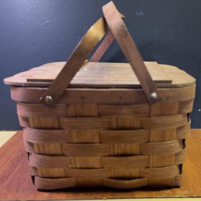 Basketville Picnic Basket w/Contents 