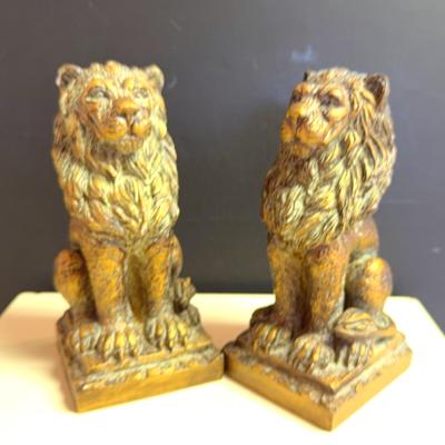 Regal Lion Bookends 