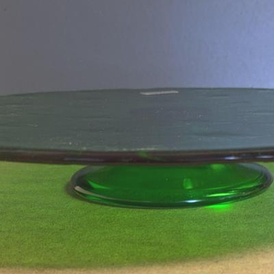 Villeroy & Boch Green Fused Glass Embossed Stars Cakestand
