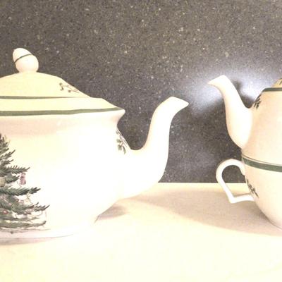 Spode "Christmas Tree" Teapot