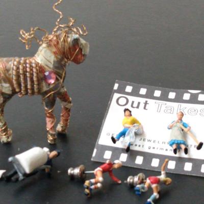"Outtakes" Figurines 